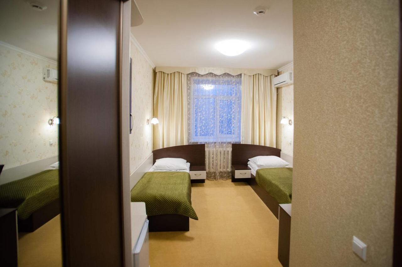 Mereke Hotel Ustʼ-Kamenogorsk Extérieur photo