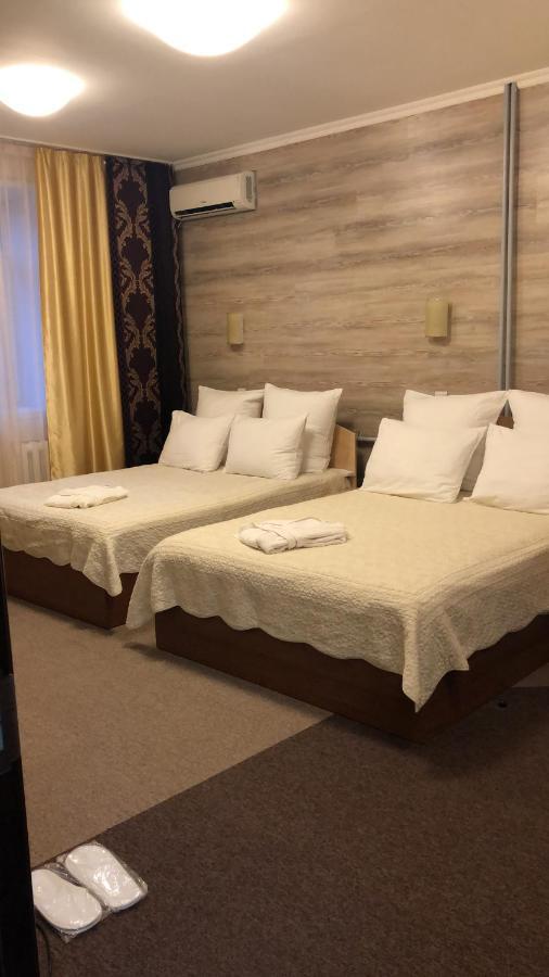 Mereke Hotel Ustʼ-Kamenogorsk Extérieur photo