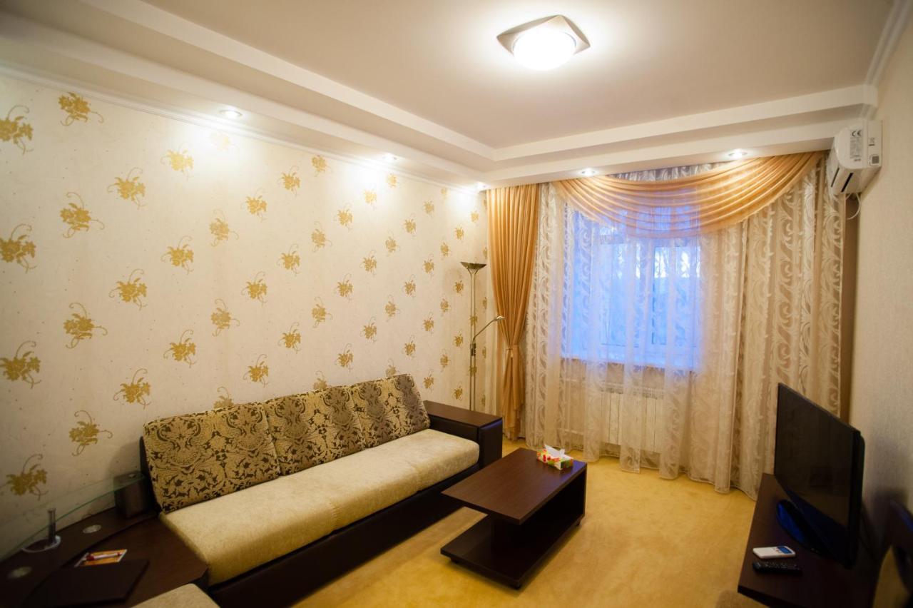 Mereke Hotel Ustʼ-Kamenogorsk Extérieur photo